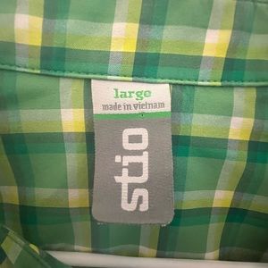 Stio Western style Shirt Mens Large Green  Performance Shirt Snap Up Logo